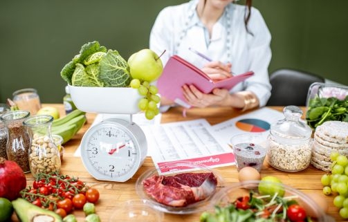 requisitos para ser nutricionista en españa