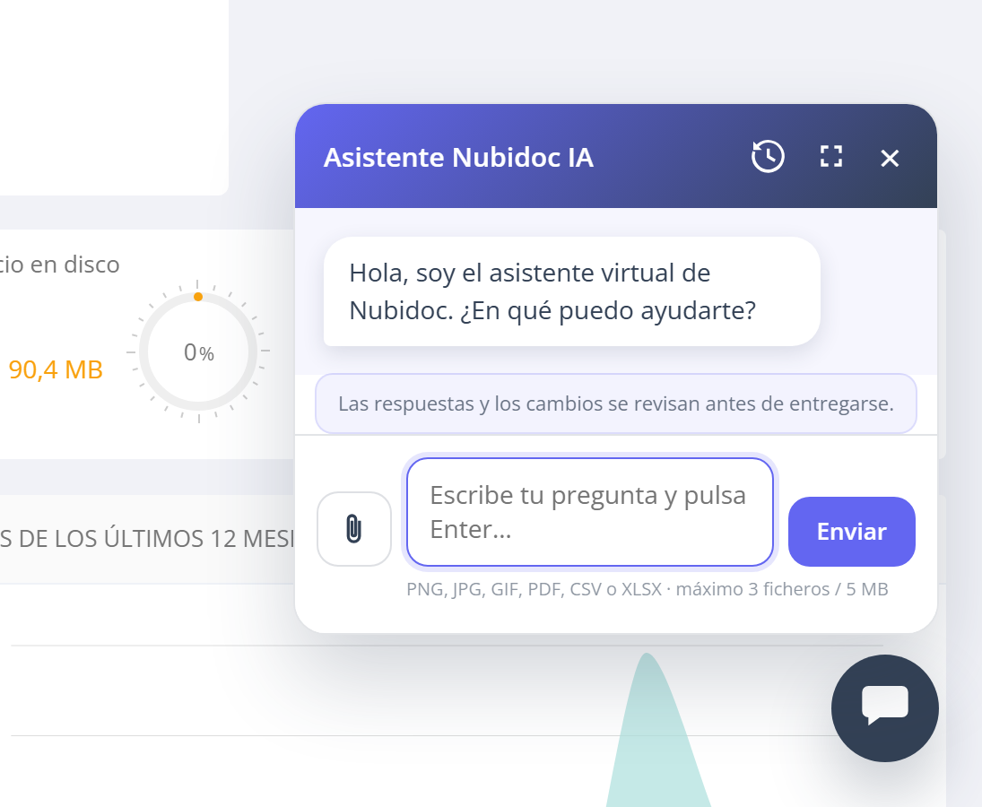 El asistente de inteligencia artificial de Nubidoc respondiendo dentro del programa